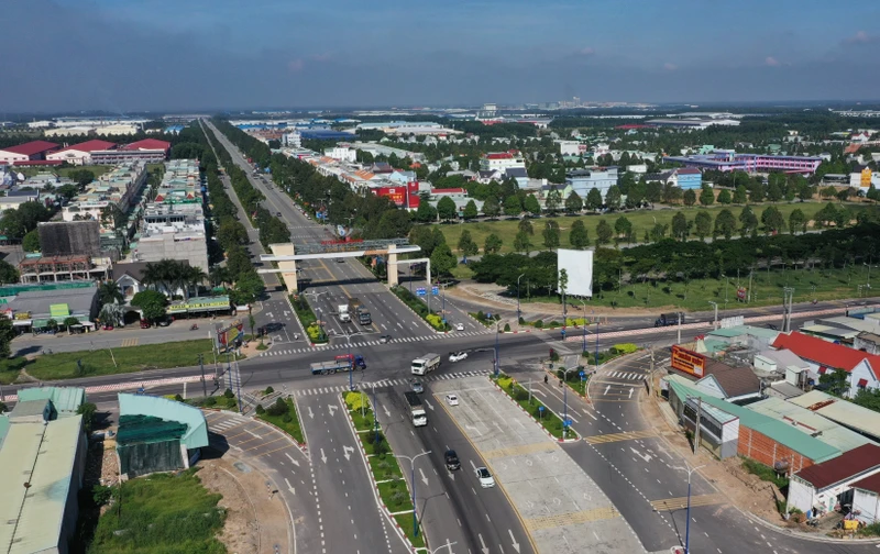 Hạ tầng đi trước mở đường phát triển